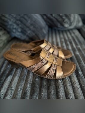 Strappy Leather Kitten Heels Open Toe Dressy Sandals 2 Inch Metallic Gold Sz 10
